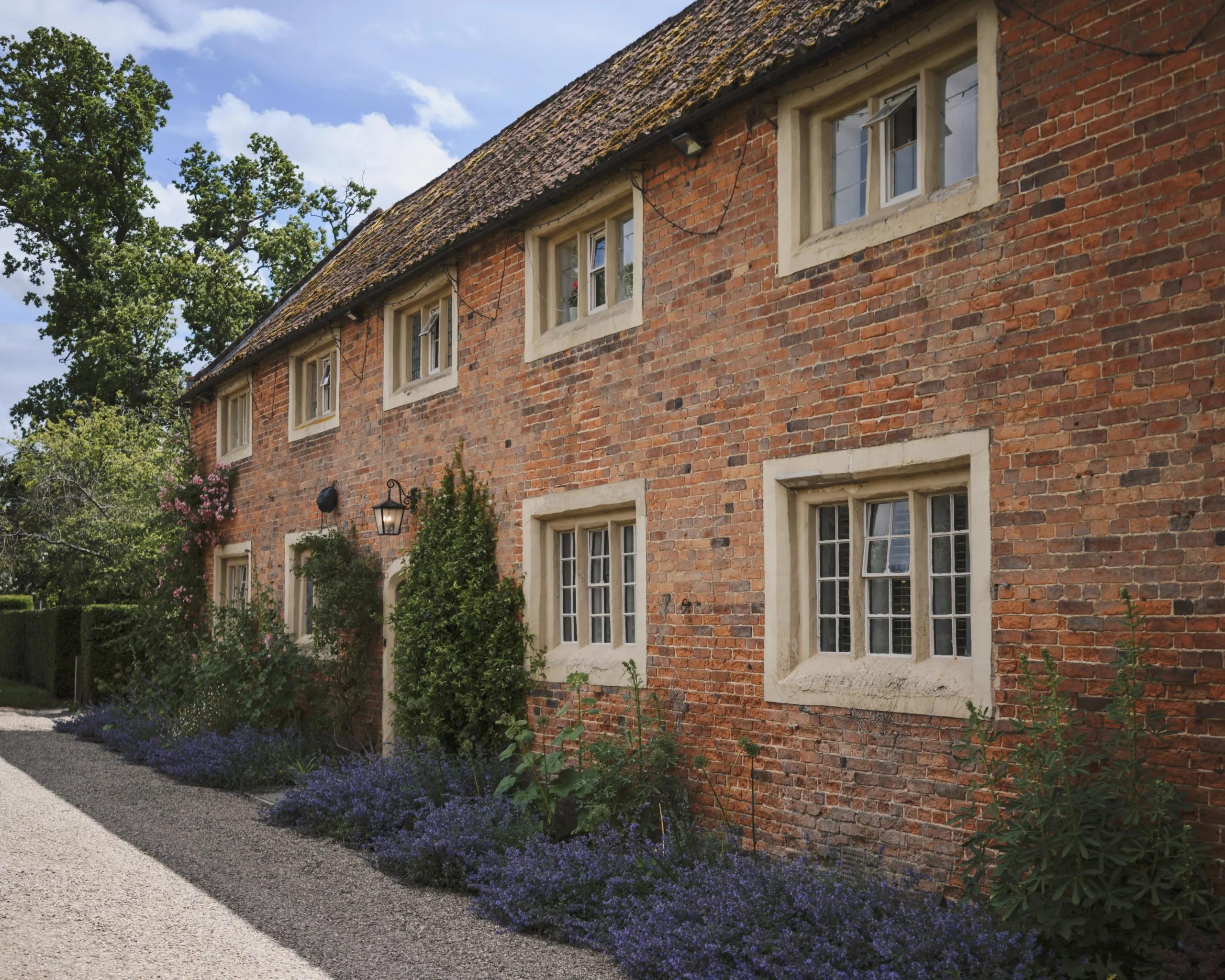 exterior of a quaint country cottage the coach house doddington estate