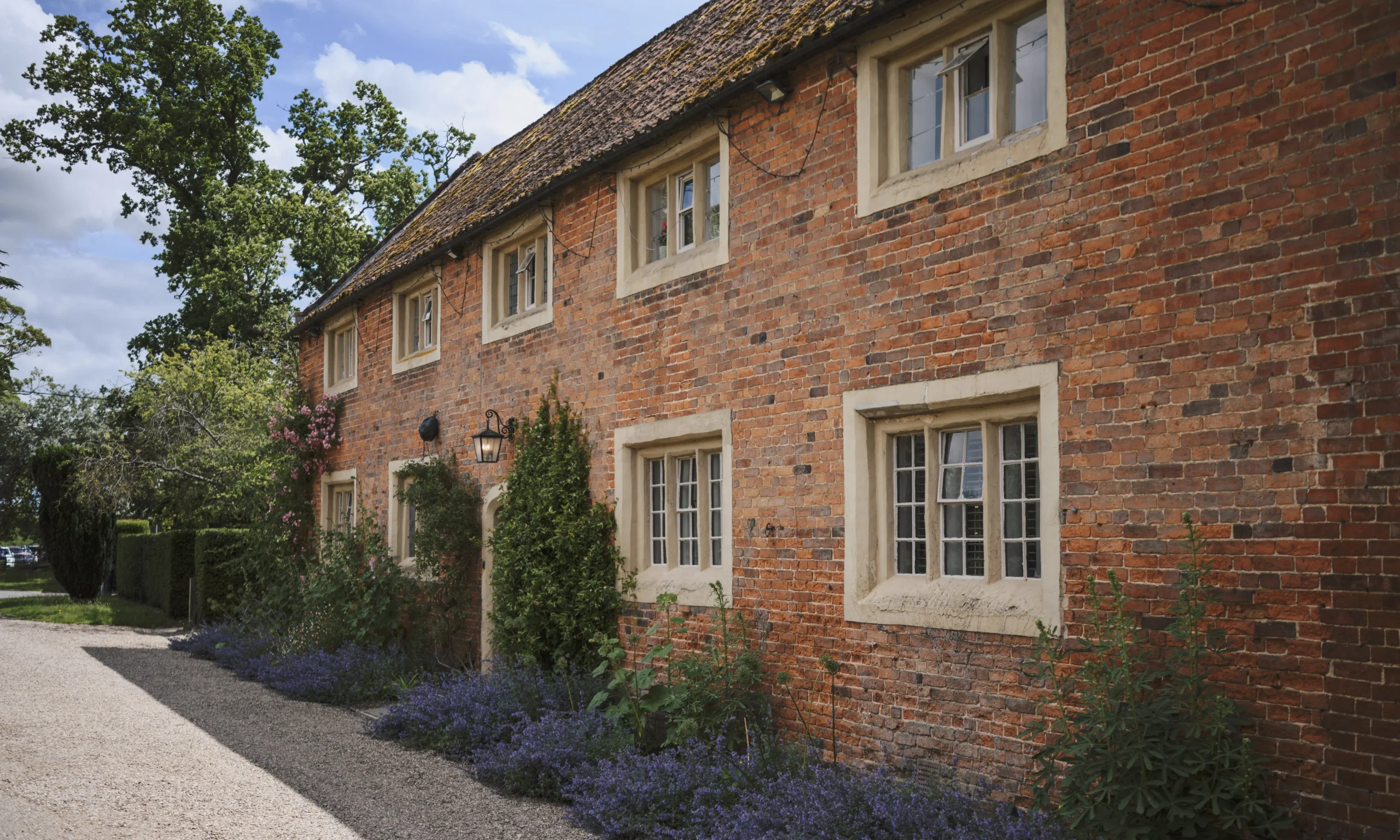 exterior of a quaint country cottage the coach house doddington estate