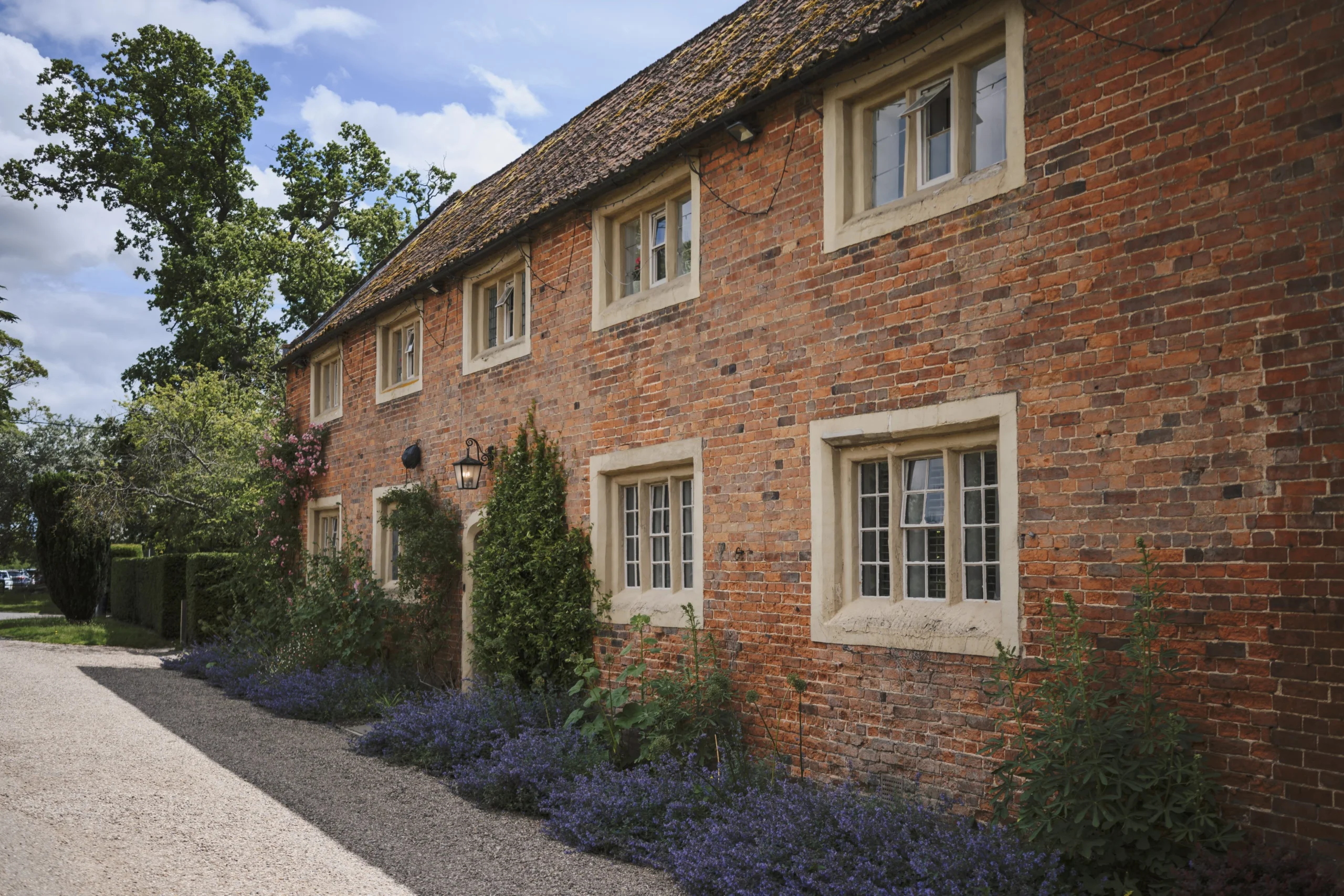 exterior of a quaint country cottage the coach house doddington estate