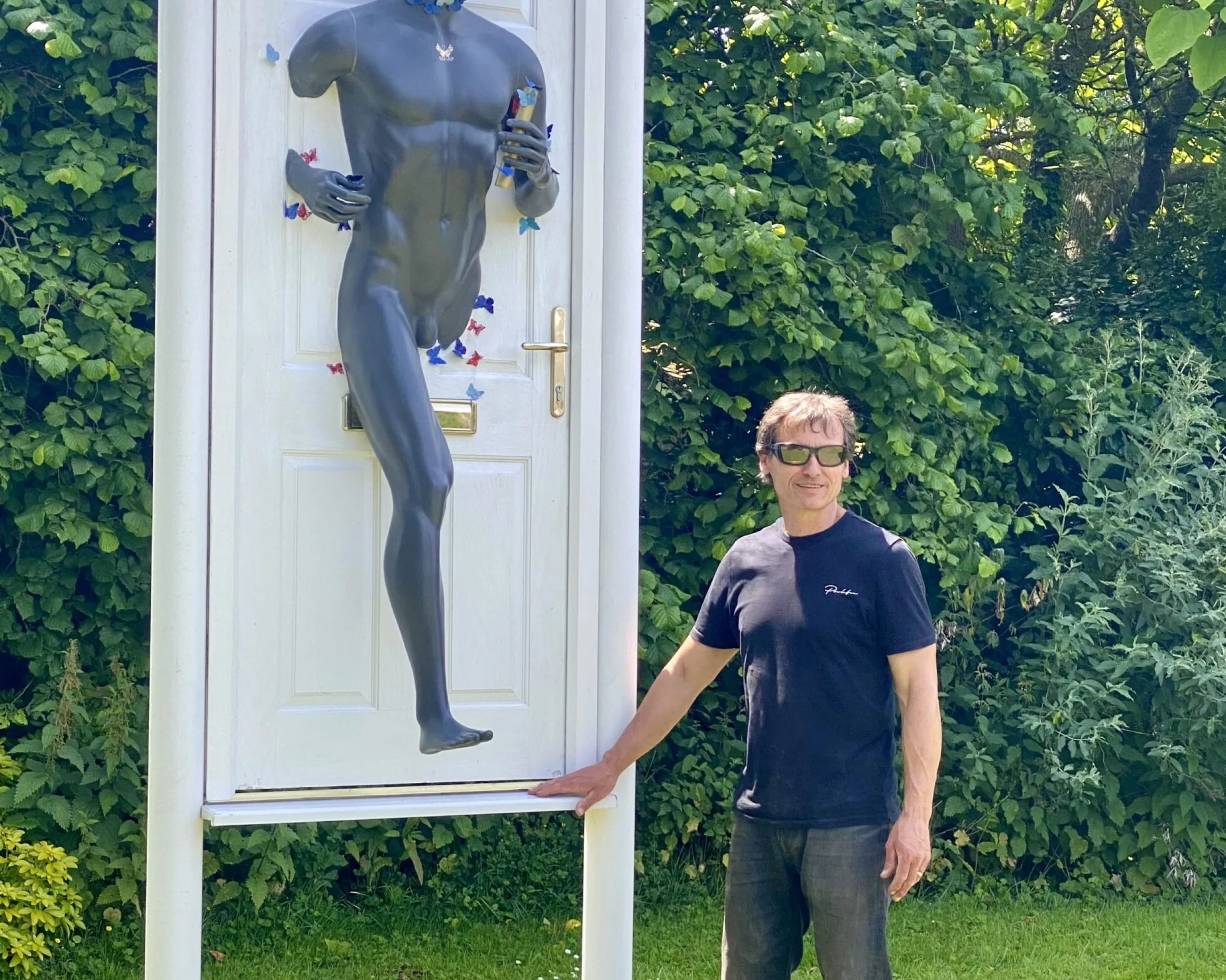 a portrait of robert marshall sculpture artist at doddington hall