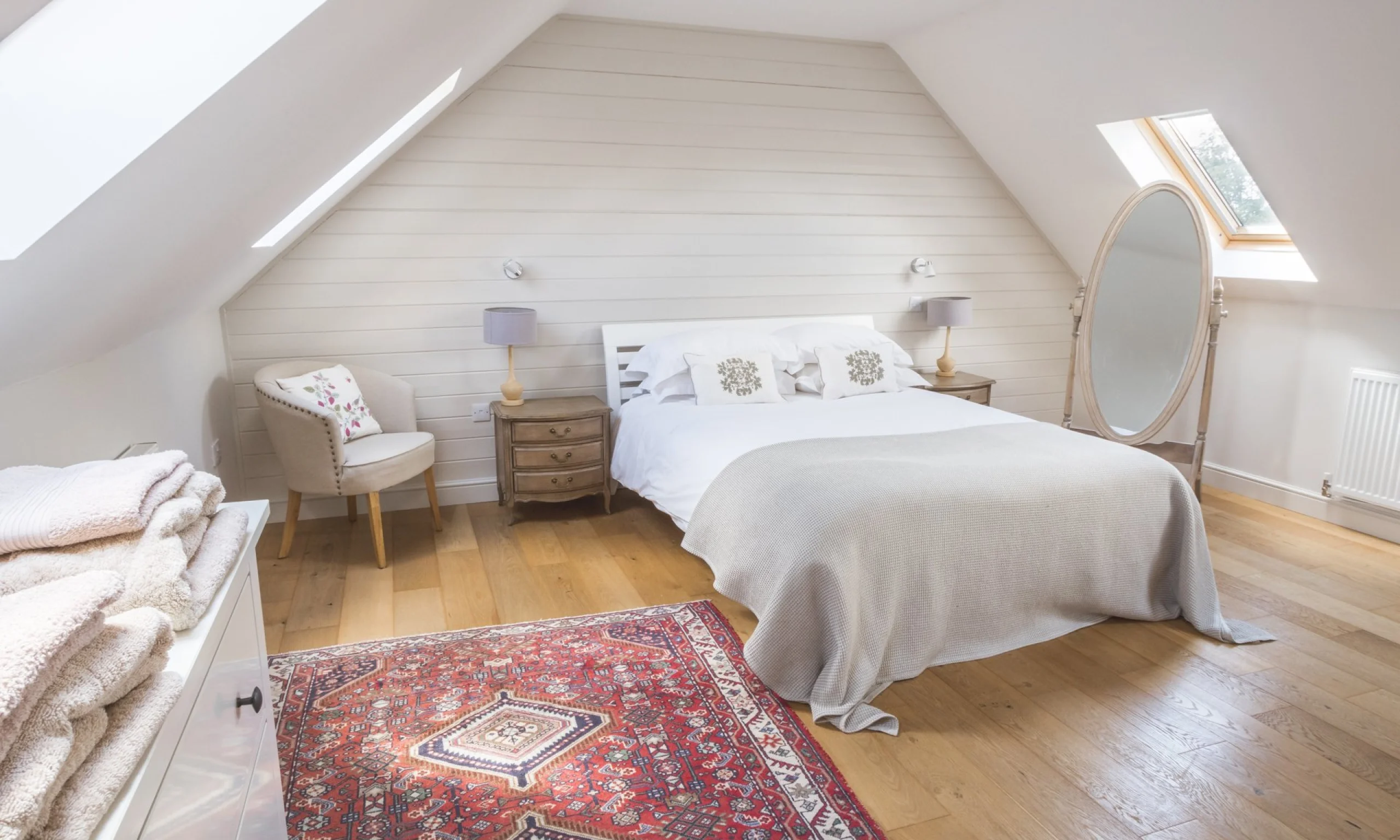 the bedroom inside the shakespeare cottage at doddington hall